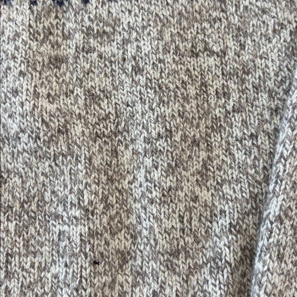Vintage LL Bean Women's Rag Wool Sweater, maroon/navy snowflake design, Sz M - Picture 5 of 7